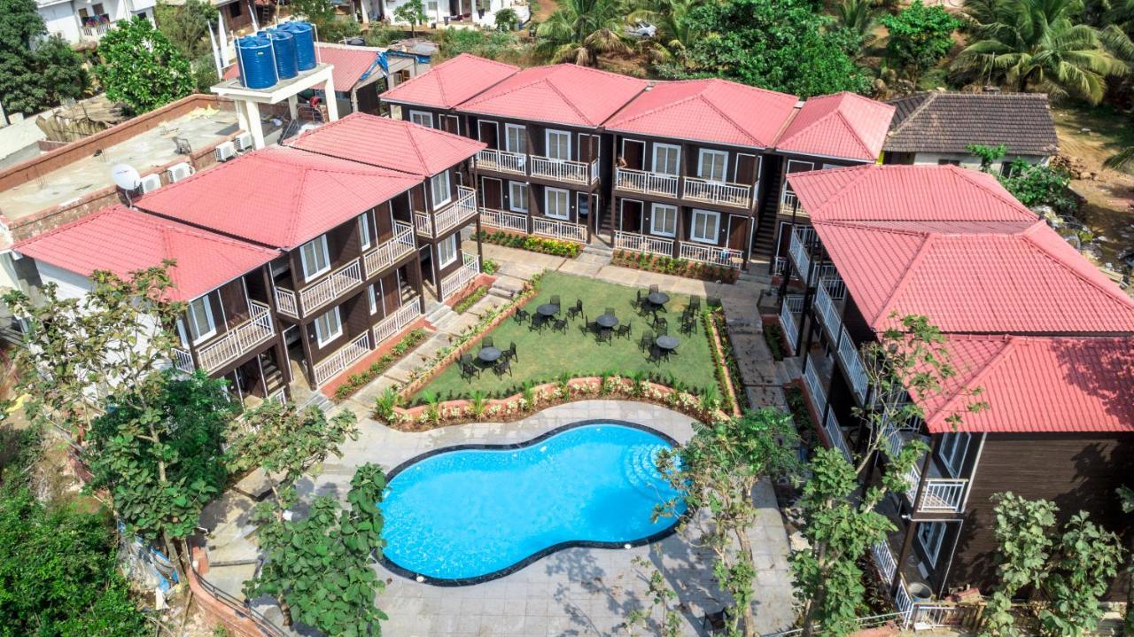 Aurum Resorts Morjim Ashvem Beach Exterior foto